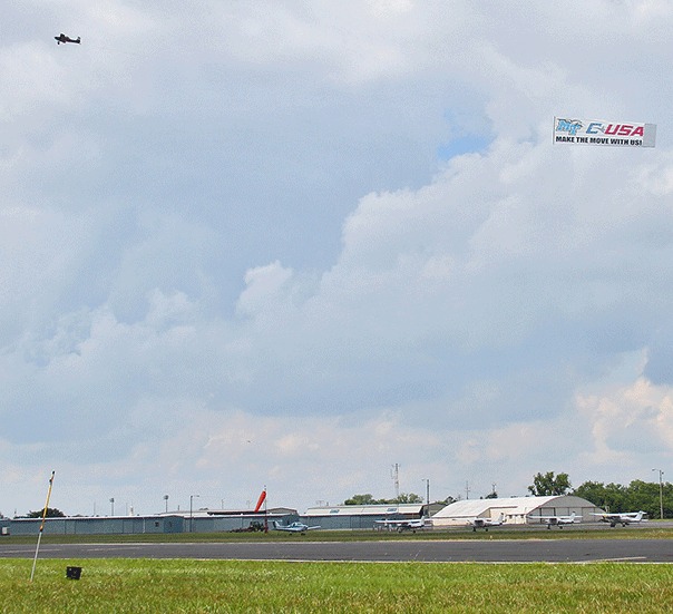 Flying over Murfreesboro Airport